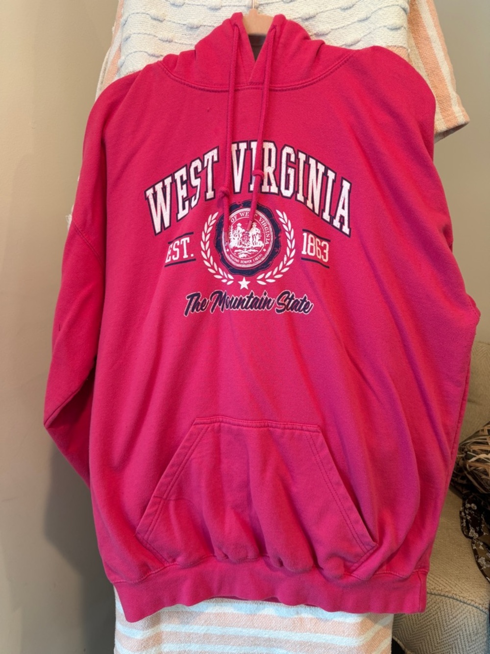West Virginia pink Pullover Hoodie